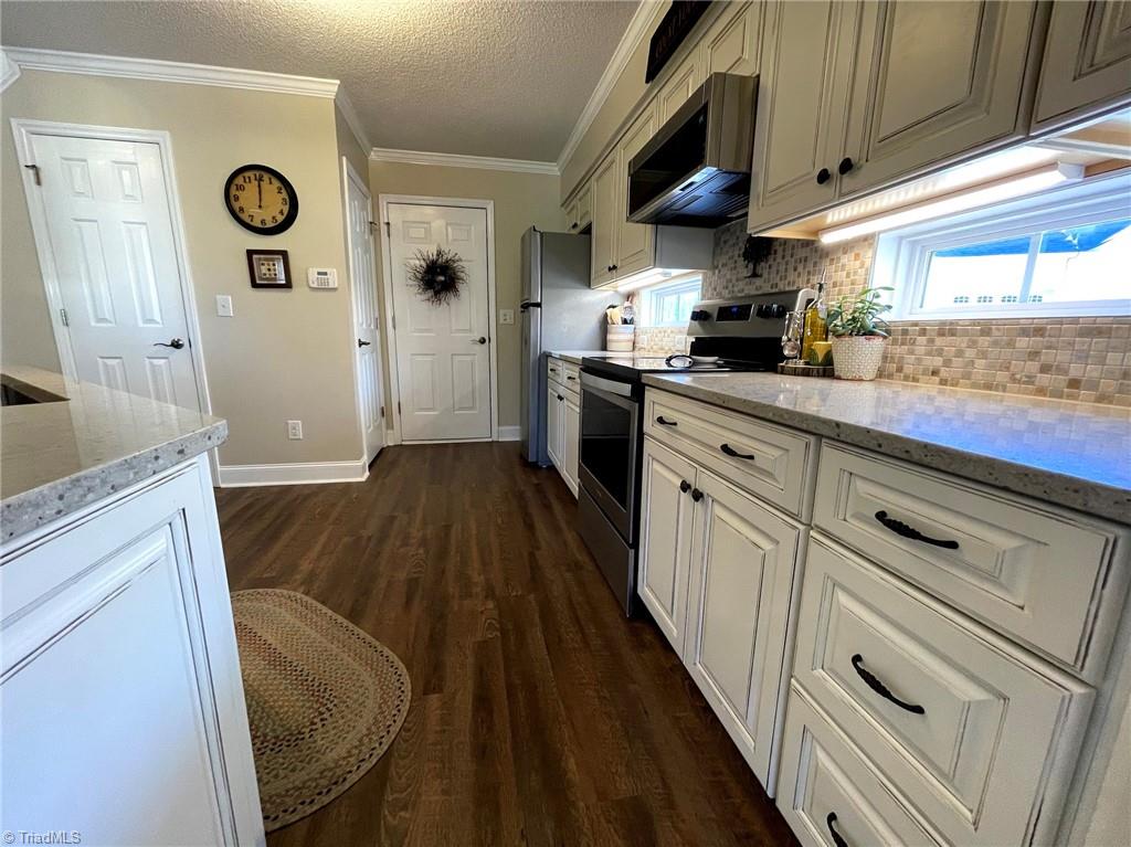 871 Ridge View Terrace Rural Hall, NC 27045 - Photo 19 of 49