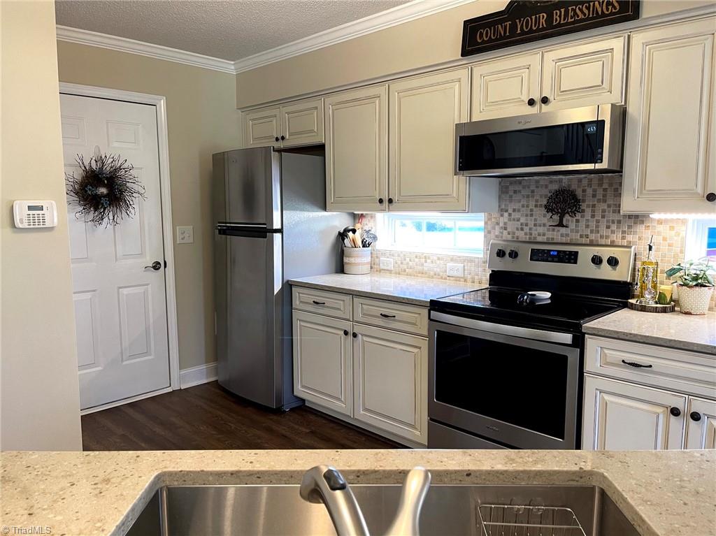871 Ridge View Terrace Rural Hall, NC 27045 - Photo 21 of 49