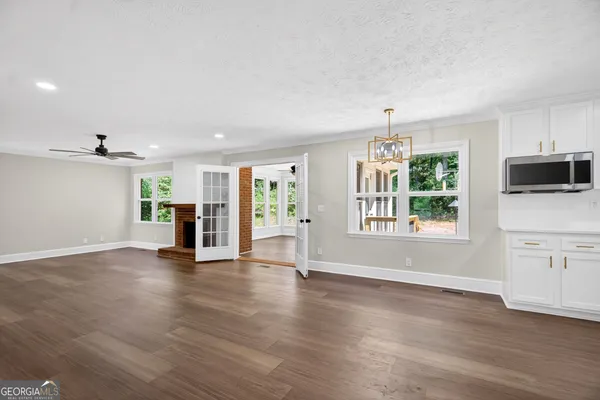 $449,000 | 406 Ashford Circle, LaGrange, GA 30240