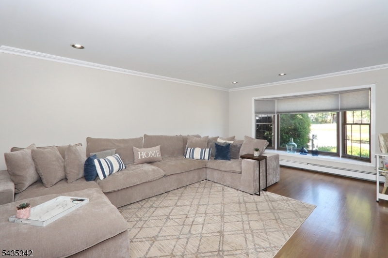 400 Madison Hill Road Clark, NJ 07066 - Photo 13 of 43