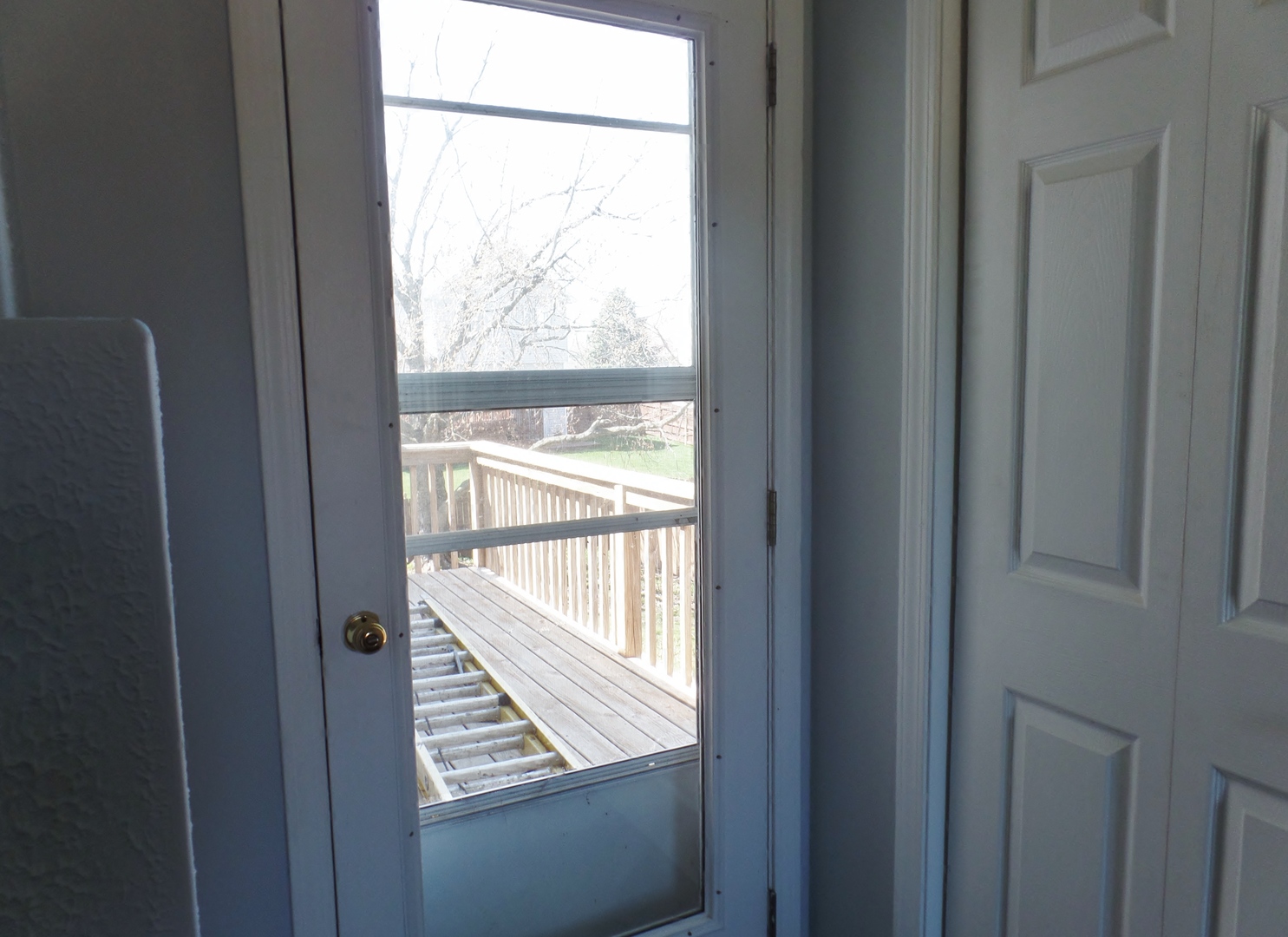1504 Comanche Drive Bolingbrook, IL 60490 - Photo 16 of 34 a view of an entryway with wooden floor