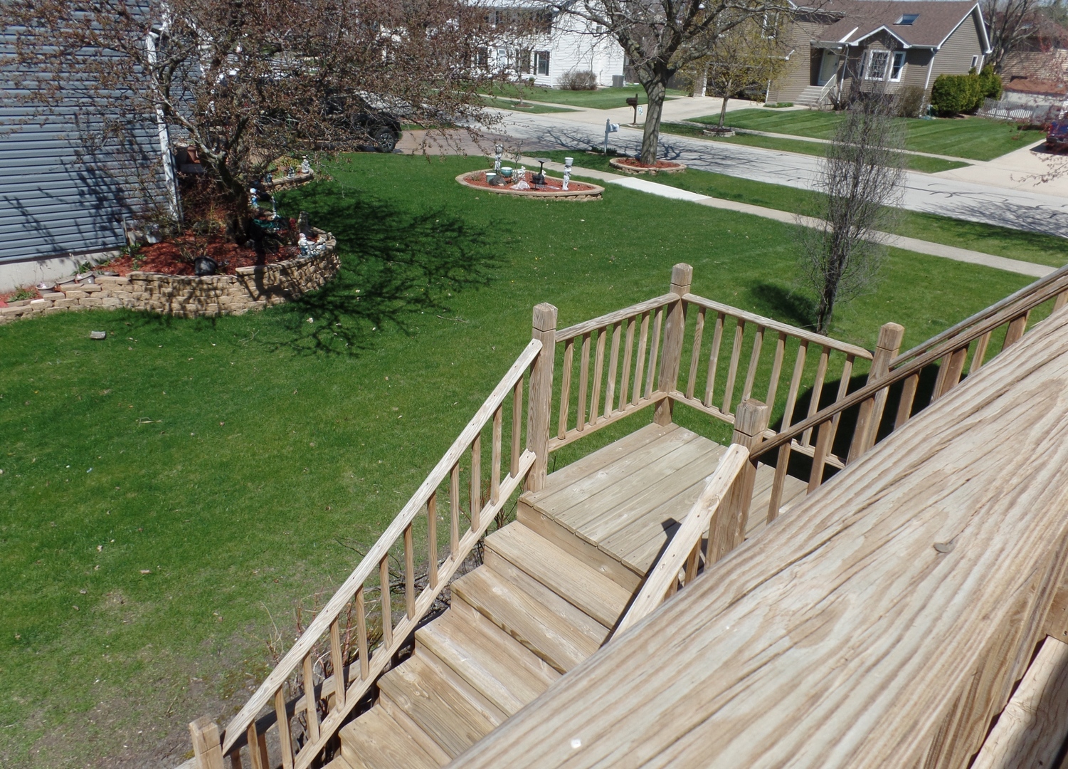 1504 Comanche Drive Bolingbrook, IL 60490 - Photo 32 of 34 a view of a house with a yard