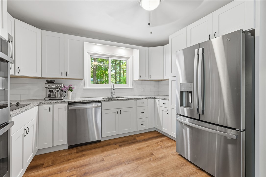 10 Lofty Heights Road Westerly, RI 02891 - Photo 6 of 28
