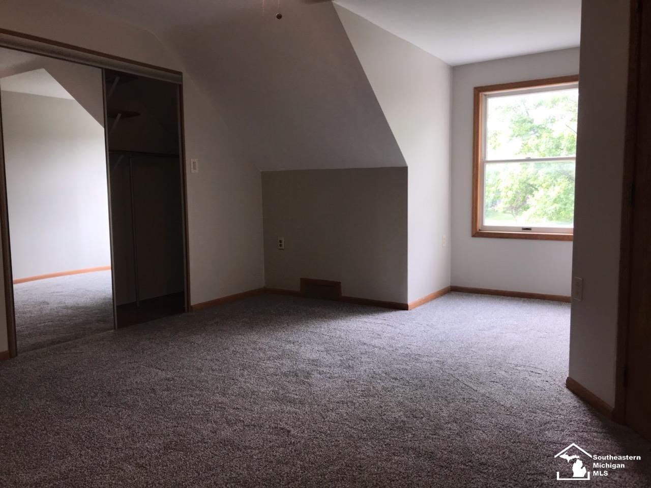 1390 West Sterns Road Temperance, MI 48182 - Photo 18 of 36