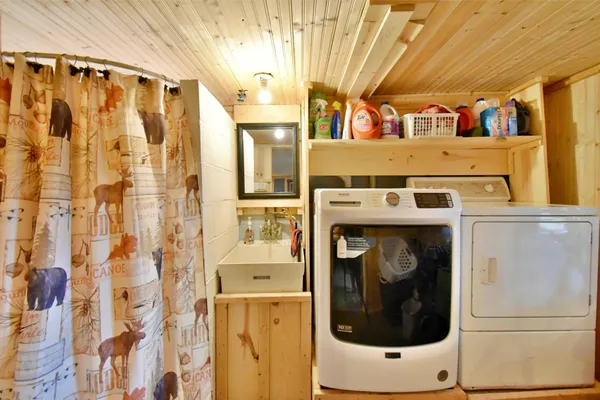 $440,000 | 46350 Cambridge Drive, Stanchfield, MN 55080