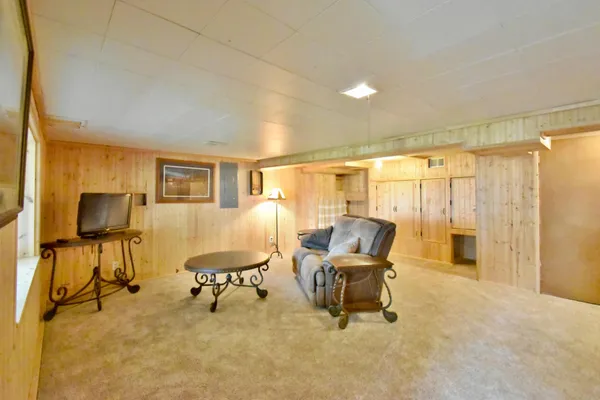 $440,000 | 46350 Cambridge Drive, Stanchfield, MN 55080
