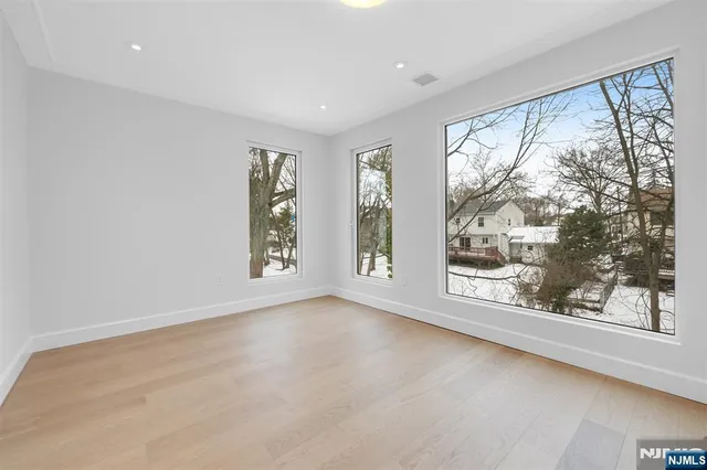 $2,899,995 | 648 Falmouth Avenue, Paramus, NJ 07652