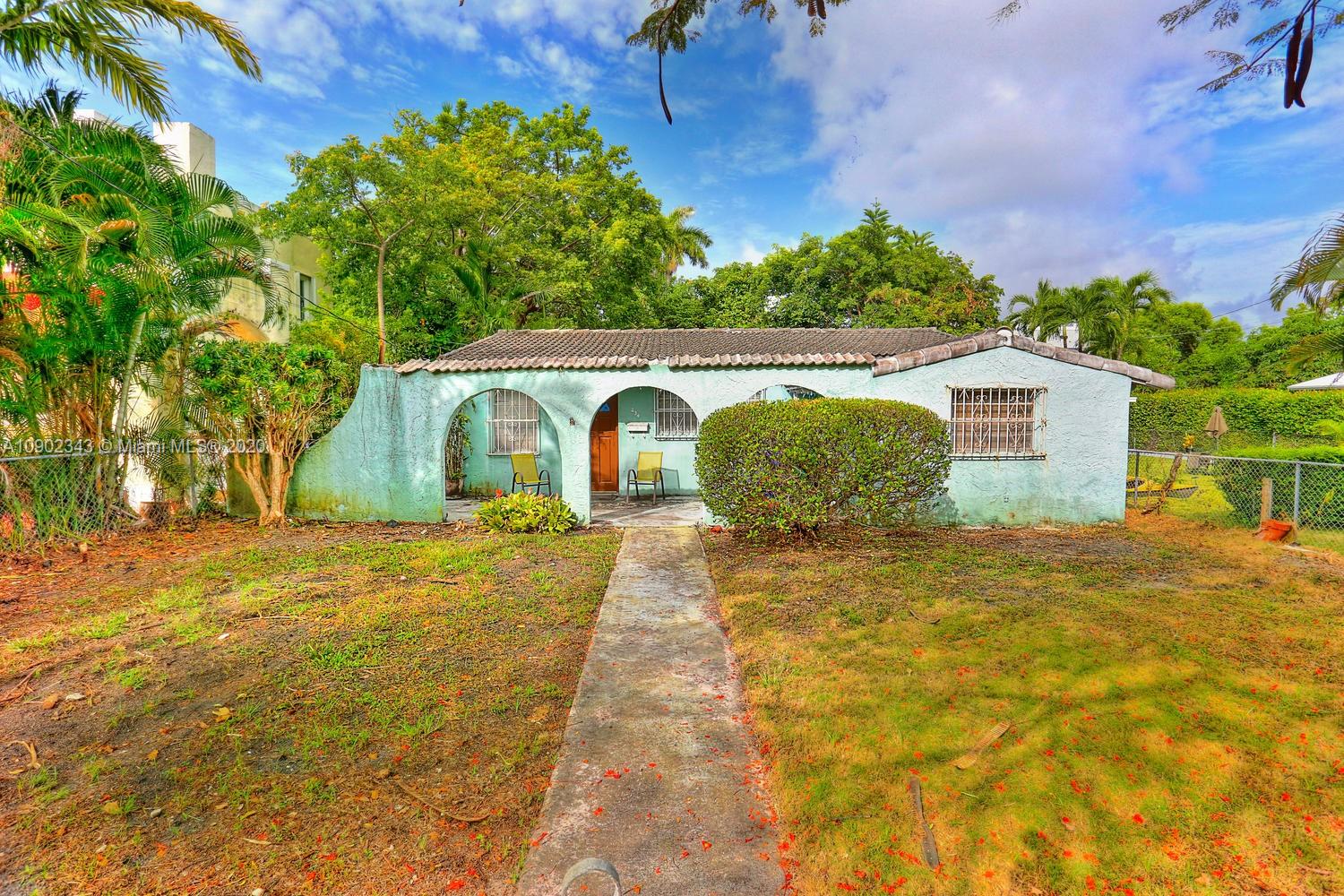 234 Southwest 22nd Road Miami, FL 33129 - Photo 5 of 8