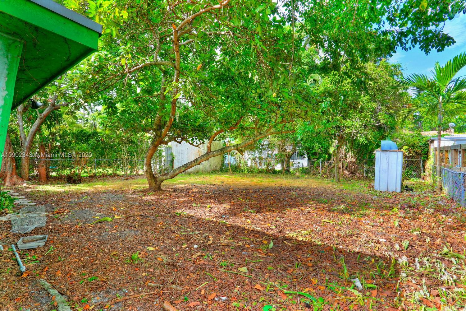 234 Southwest 22nd Road Miami, FL 33129 - Photo 6 of 8