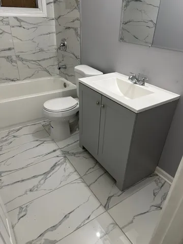 $157,400 | 2956 Sherwood Avenue, Markham, IL 60428