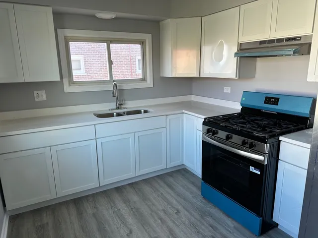 $157,400 | 2956 Sherwood Avenue, Markham, IL 60428