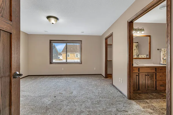 $369,900 | 144 Glenview Loop, St. Cloud, MN 56303