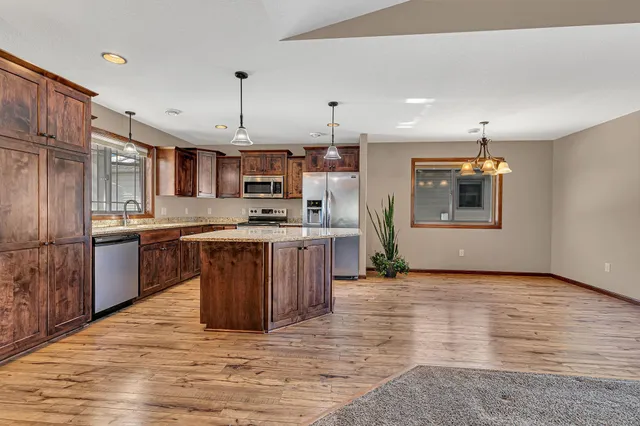 $369,900 | 144 Glenview Loop, St. Cloud, MN 56303