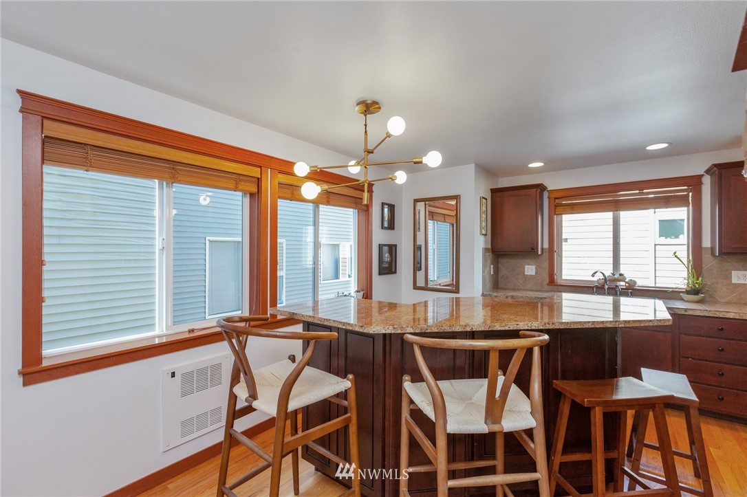 736 North 95th Street, Unit A Seattle, WA 98103 - Photo 10 of 25 Gallery Image 10