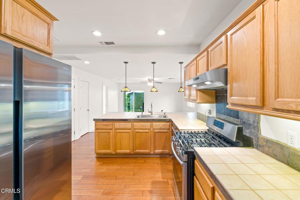 449 Clay Street Fillmore, CA 93015 - Photo 19 of 60