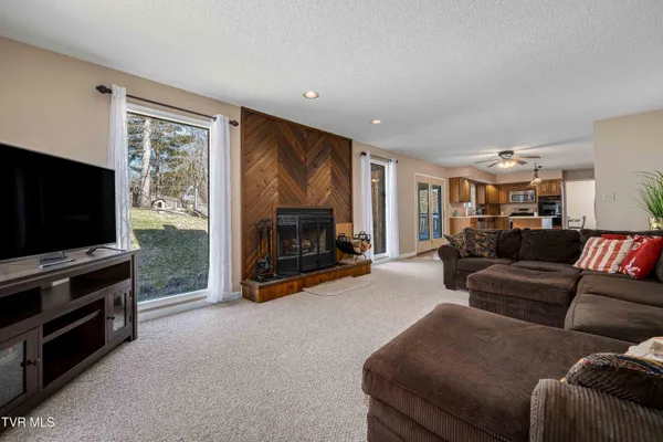 $475,000 | 3407 Bondwood Circle, Johnson City, TN 37604