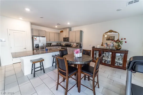 $550,000 | 7711 Duran Hbr Lane, North Las Vegas, NV 89084