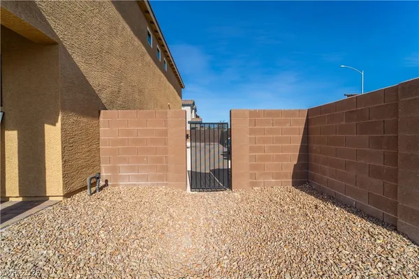 $550,000 | 7711 Duran Hbr Lane, North Las Vegas, NV 89084