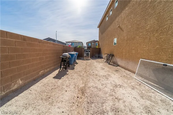 $550,000 | 7711 Duran Hbr Lane, North Las Vegas, NV 89084