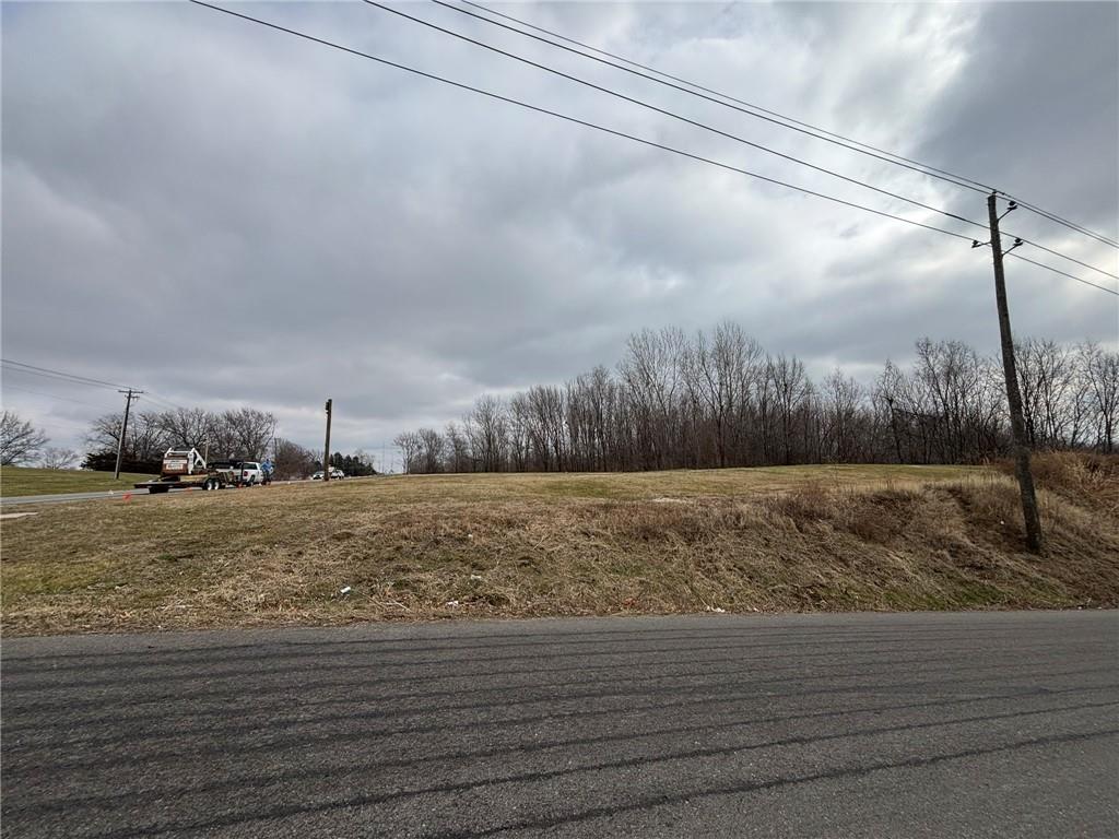 3200 Pear Street St. Joseph, MO 64503 - Photo 5 of 8