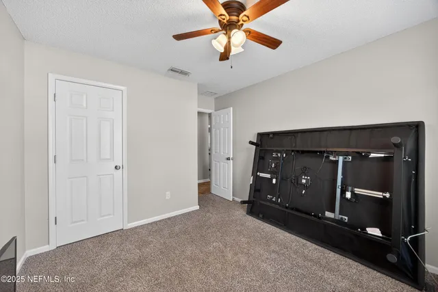 $370,000 | 2982 Chief Ridaught Trail, Middleburg, FL 32068