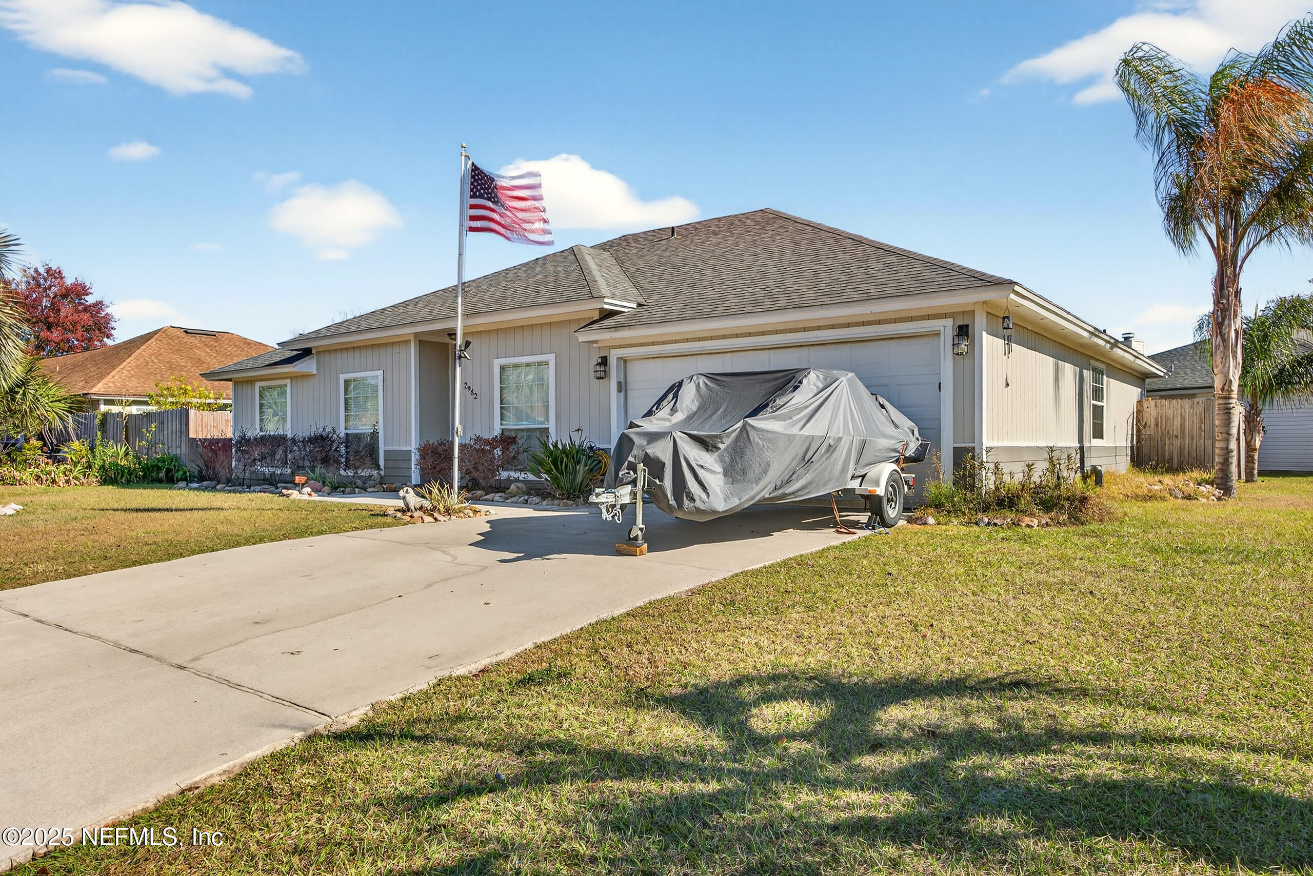 2982 Chief Ridaught Trail Middleburg, FL 32068 - Photo 4 of 33 Driveway
