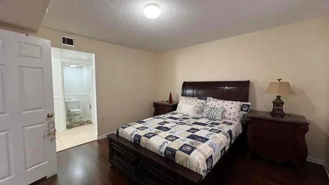 $285,000 | 6097 Balboa Circle, Unit 303, Boca Raton, FL 33433