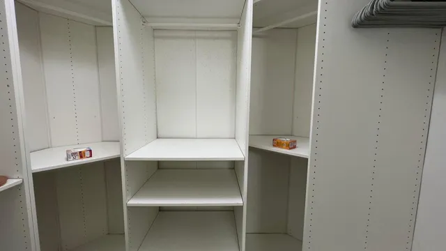 $285,000 | 6097 Balboa Circle, Unit 303, Boca Raton, FL 33433