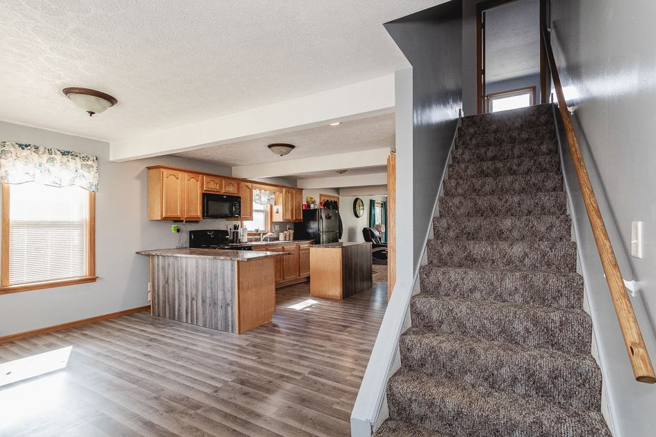 5985 Jordan Road Jackson, MI 49201 - Photo 14 of 40 Photo 15