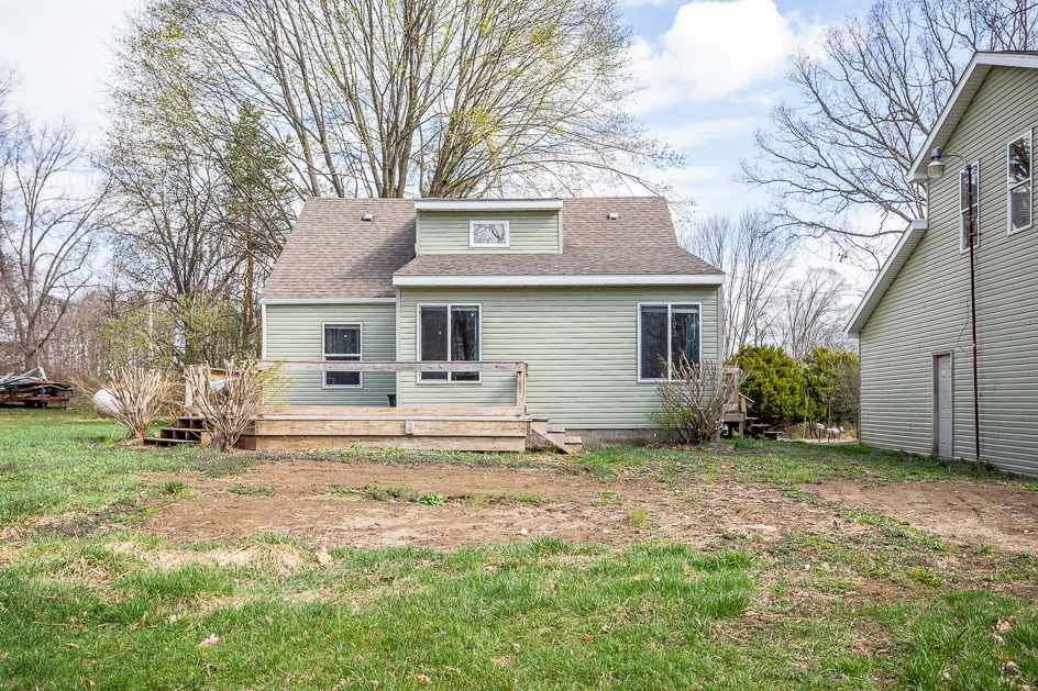 5985 Jordan Road Jackson, MI 49201 - Photo 8 of 40 Photo 9