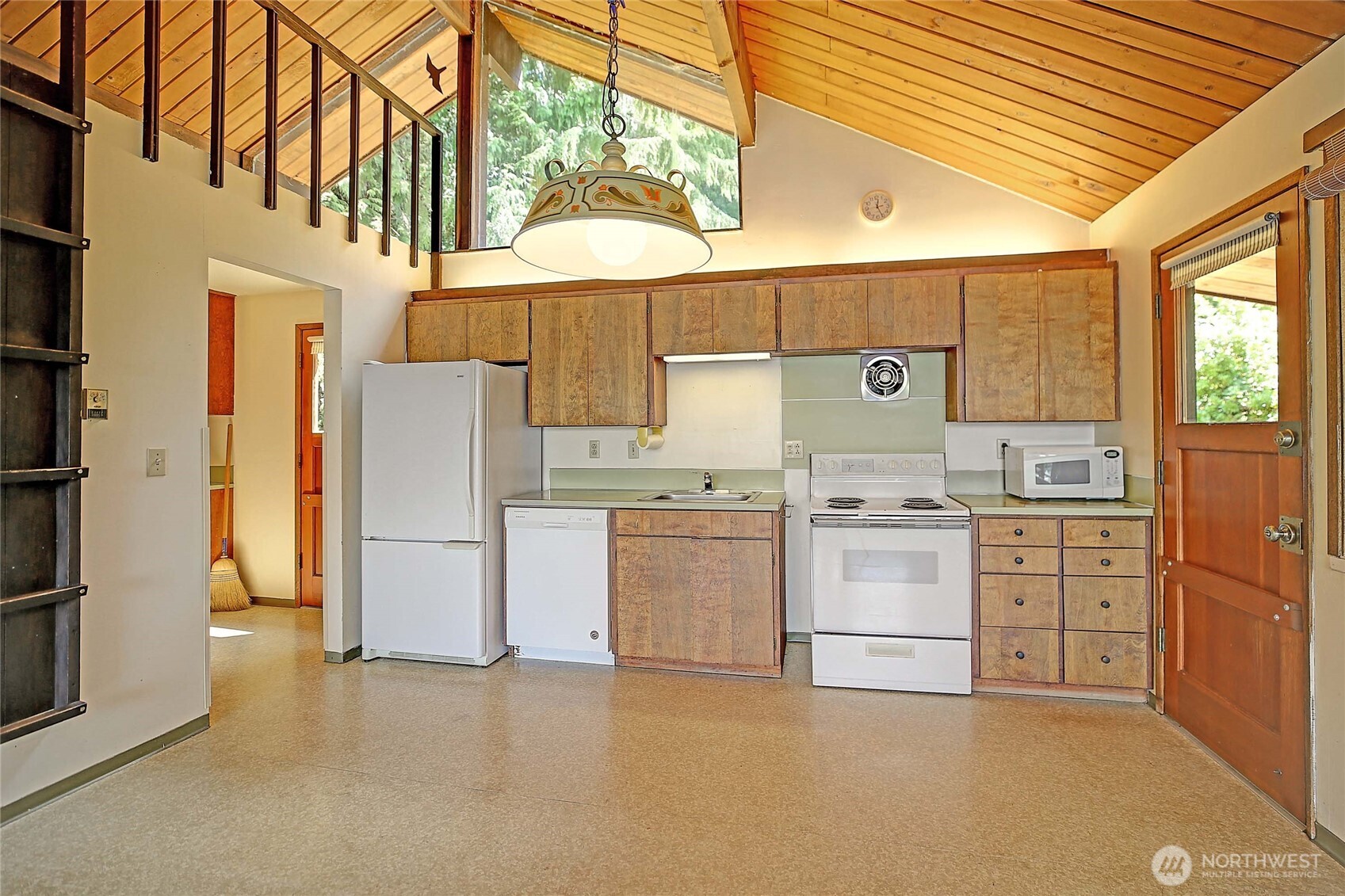 16922 East Lake Goodwin Road Stanwood, WA 98292 - Photo 15 of 40 Gallery Image 15
