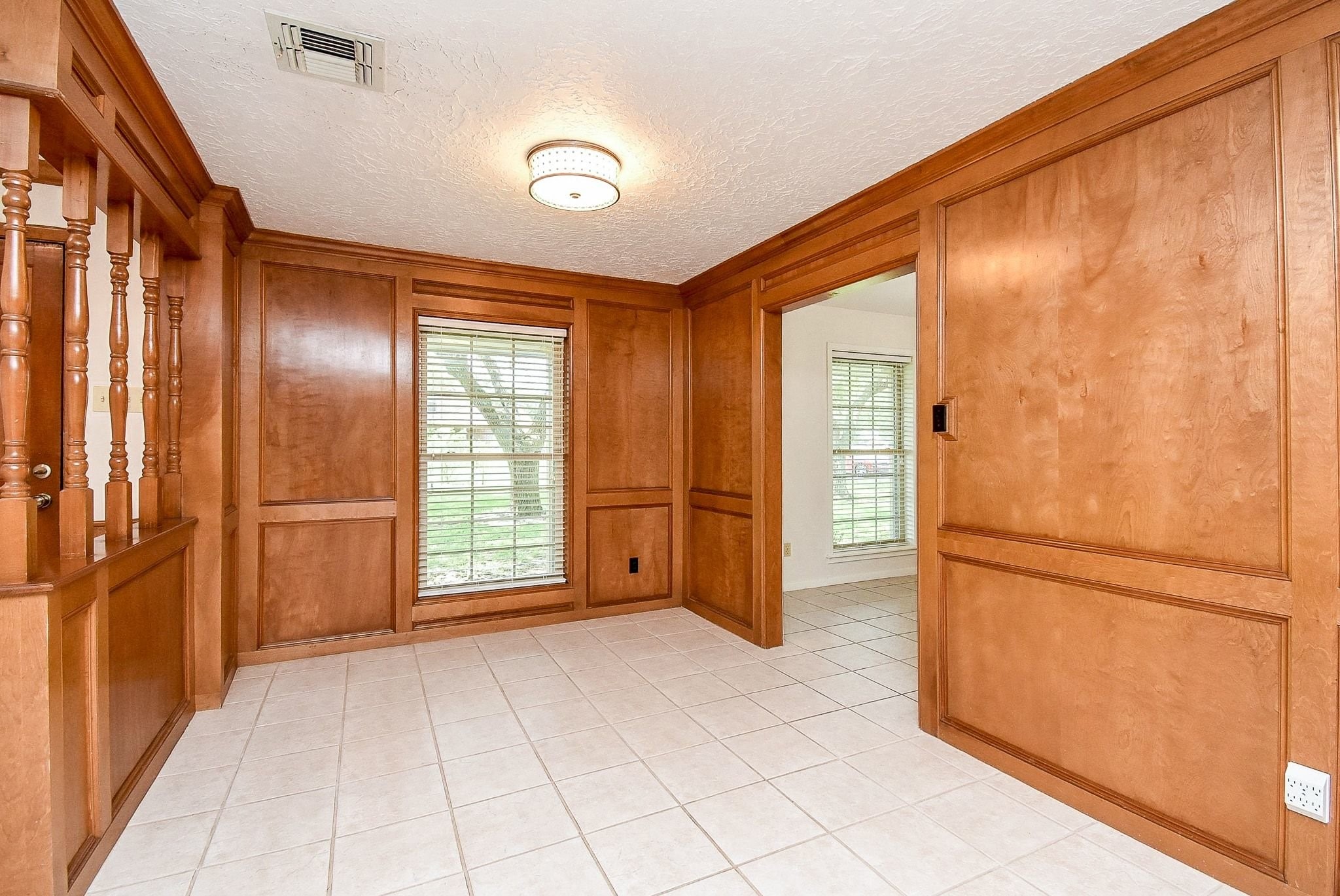 2719 Vail Road Rosenberg, TX 77471 - Photo 11 of 36 a view of an empty room and window
