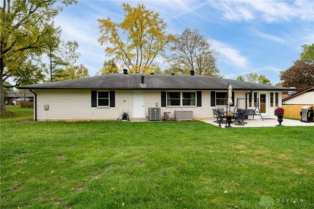 1565 Ambridge Road Dayton, OH 45459 - Photo 38 of 49 Gallery Image 38