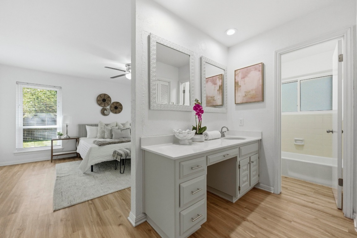 4805 Midoak Circle Austin, TX 78749 - Photo 17 of 36