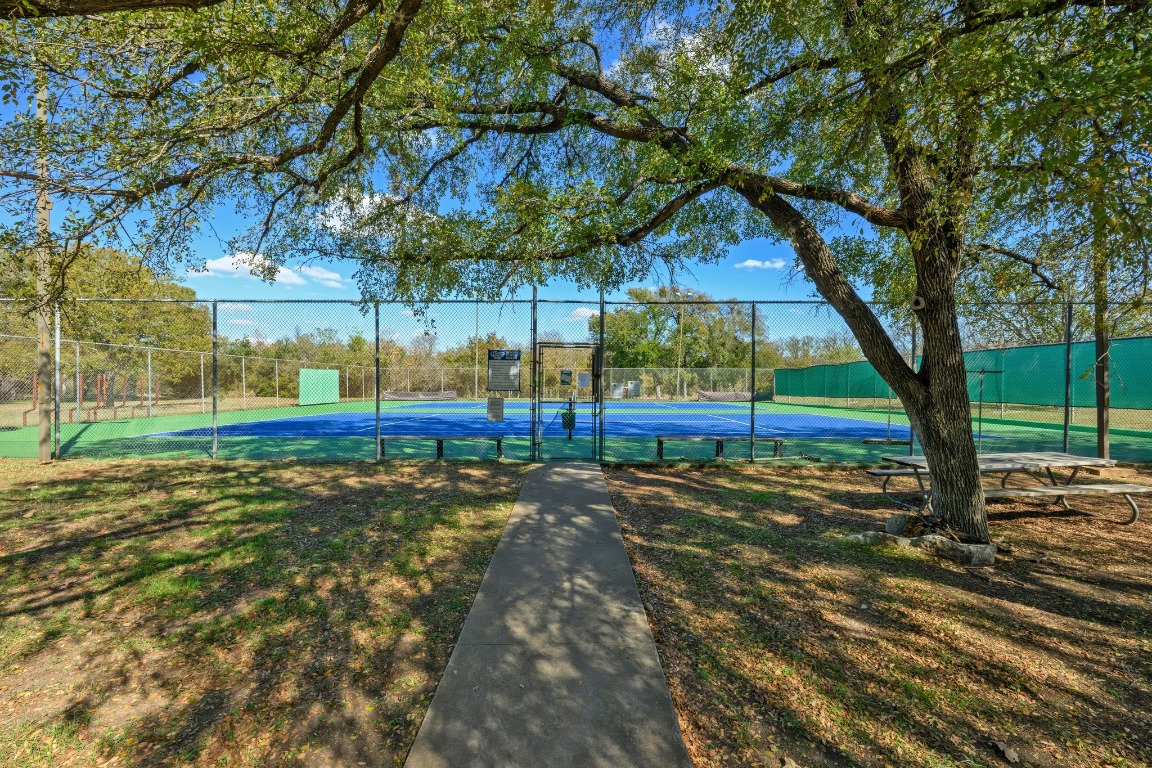 4805 Midoak Circle Austin, TX 78749 - Photo 29 of 36