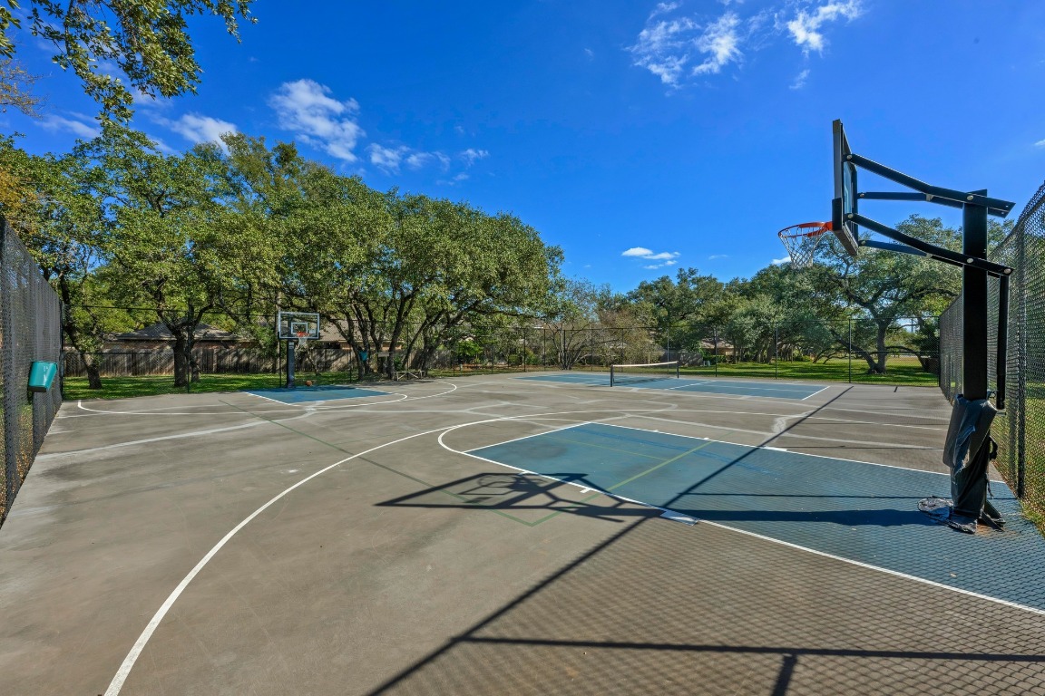 4805 Midoak Circle Austin, TX 78749 - Photo 33 of 36