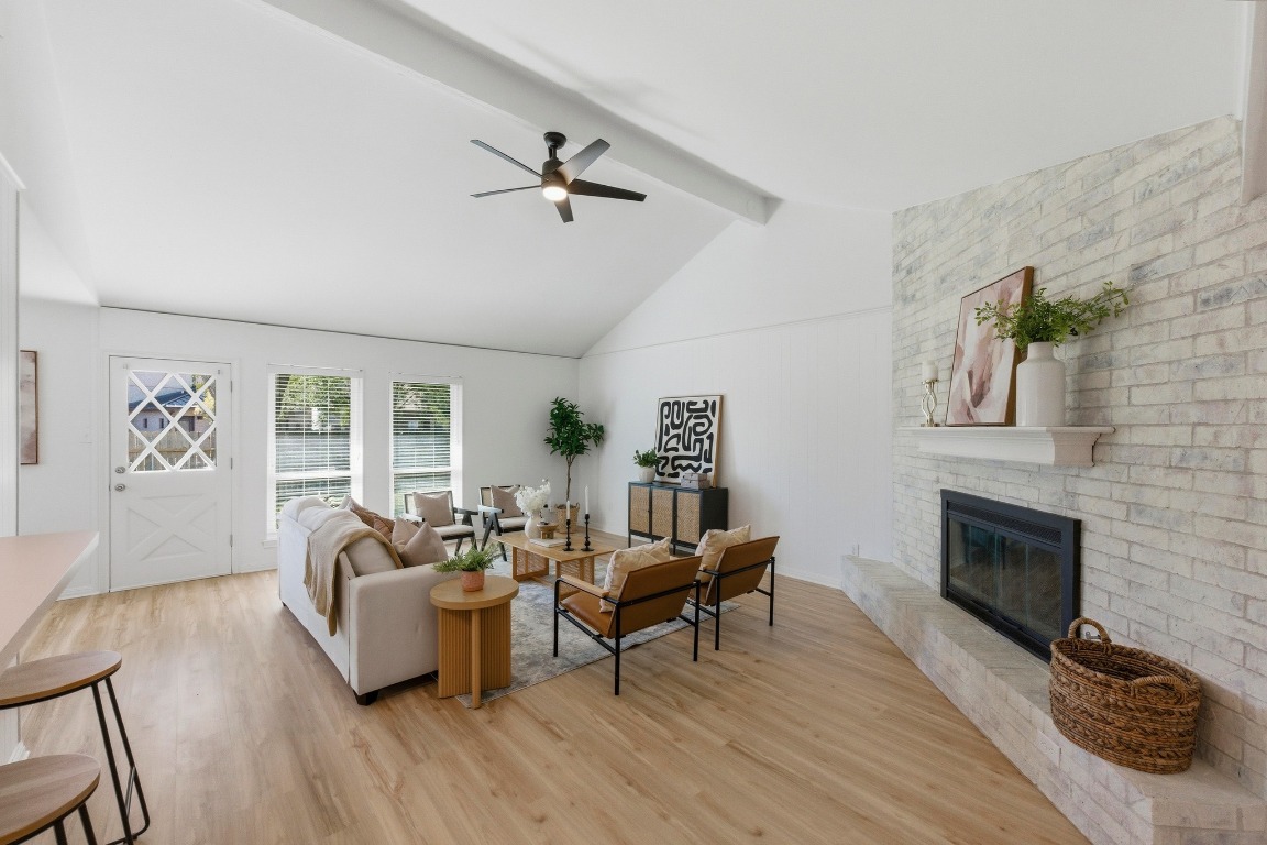 4805 Midoak Circle Austin, TX 78749 - Photo 6 of 36