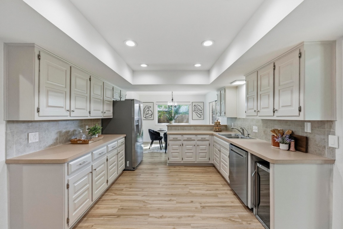 4805 Midoak Circle Austin, TX 78749 - Photo 9 of 36