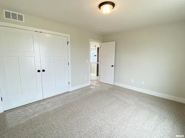 $509,900 | 301 Hodges Court, Chatham, IL 62629