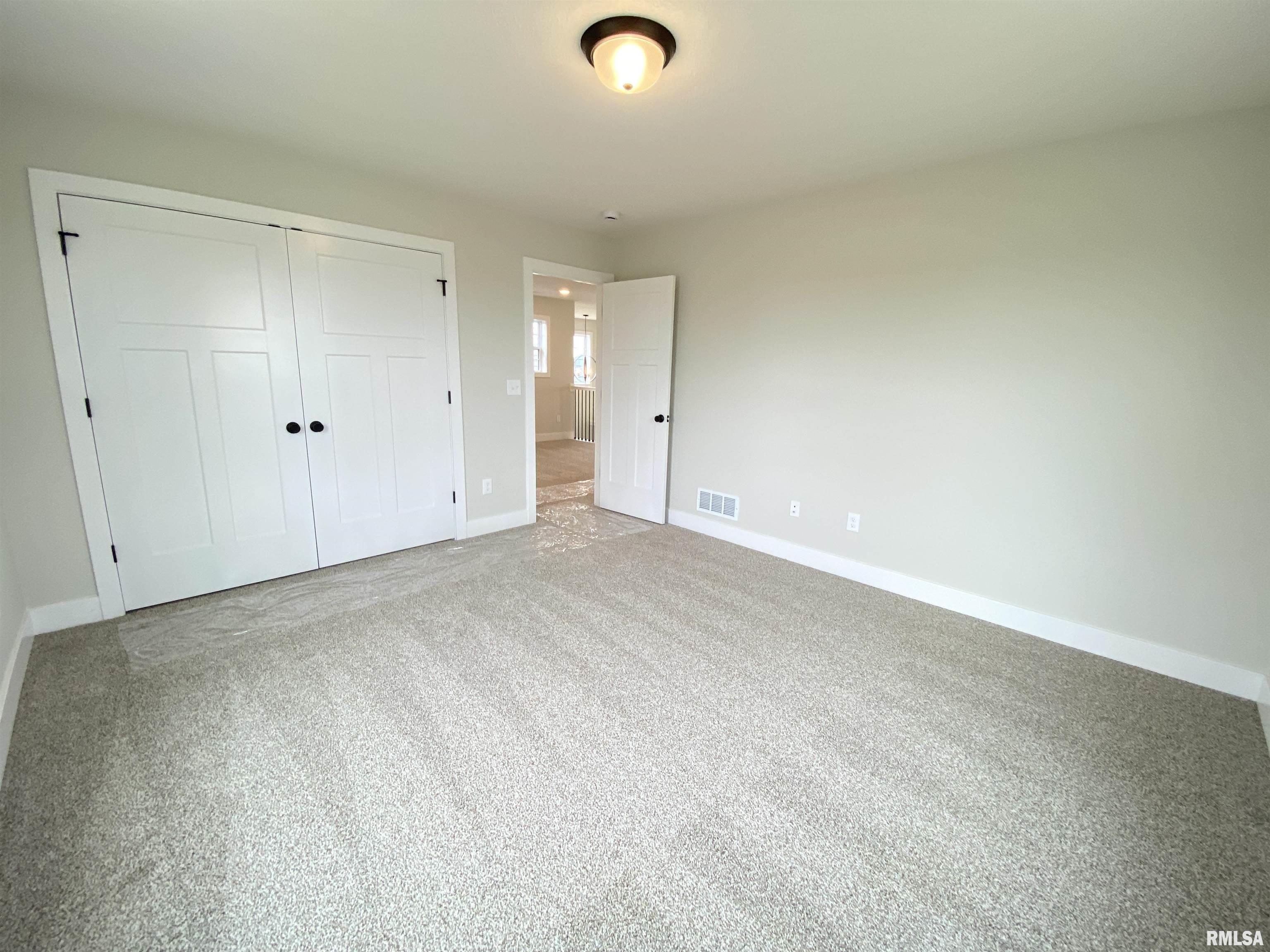 301 Hodges Court Chatham, IL 62629 - Photo 29 of 34