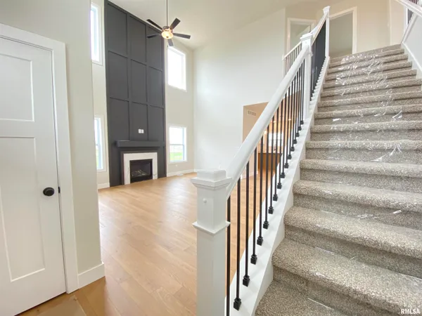 $509,900 | 301 Hodges Court, Chatham, IL 62629