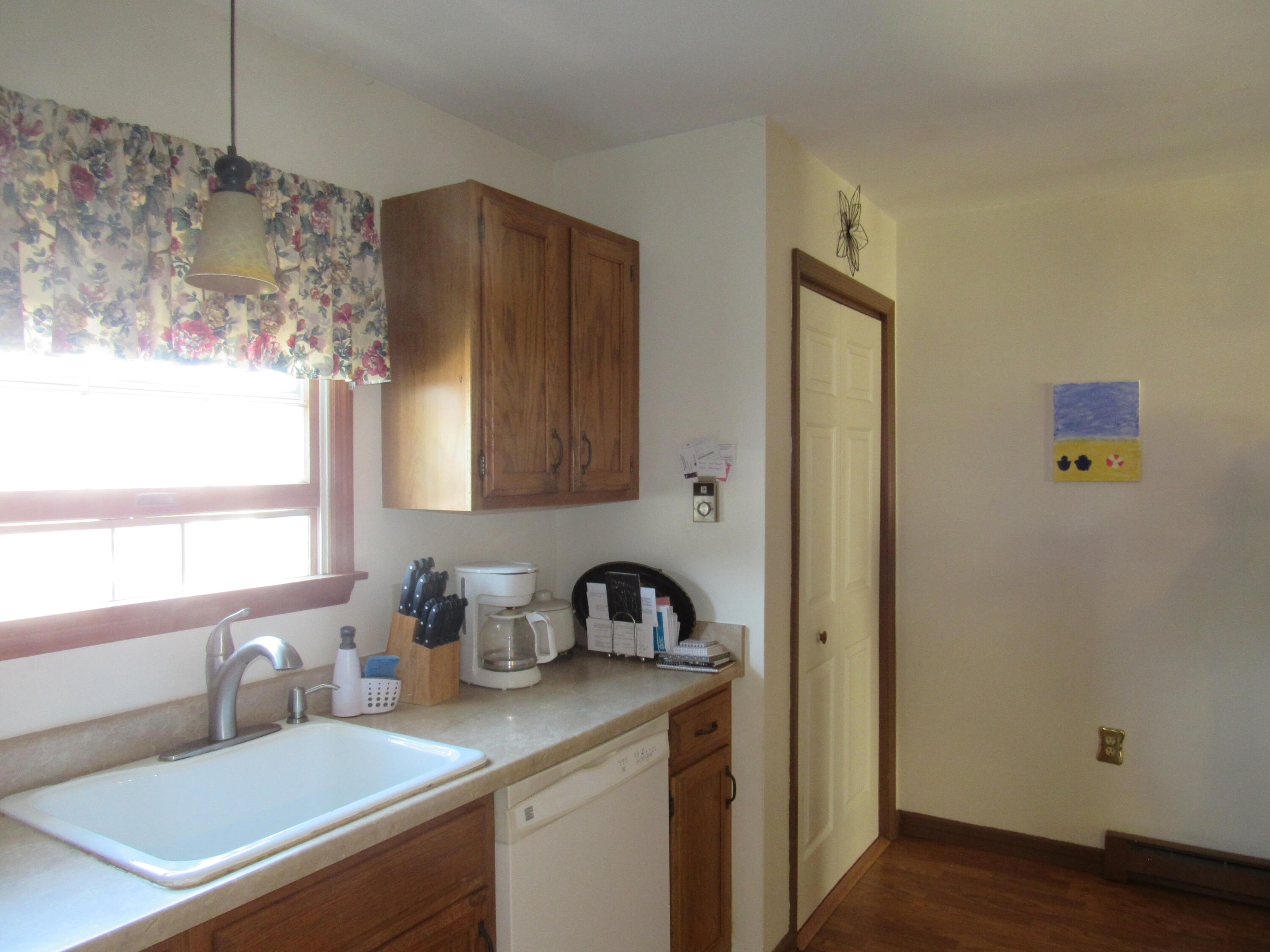 8 Set Point Plattsburgh, NY 12901 - Photo 14 of 38 Gallery Image 14