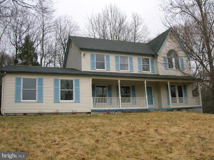13180 Loyalty Road Leesburg, VA 20176 - Photo 1 of 15 Exterior (Main)