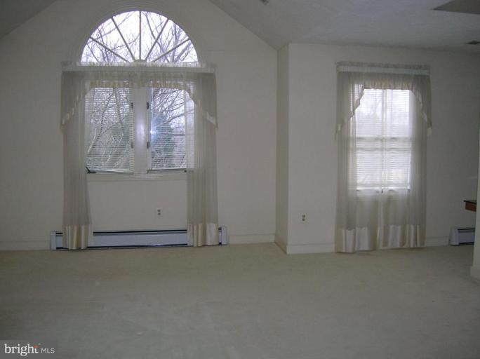 13180 Loyalty Road Leesburg, VA 20176 - Photo 12 of 15 Master Bedroom