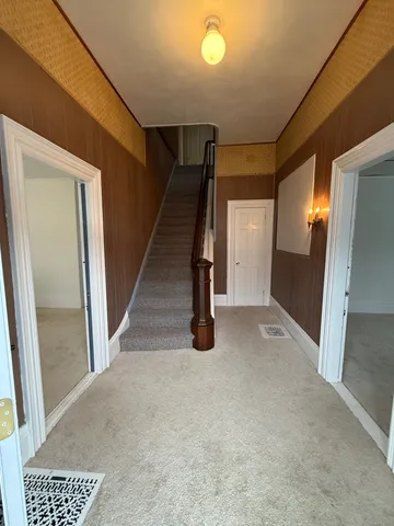 $199,000 | 324 Cliff Street, St. Johnsbury, VT 05819