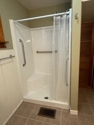 $199,000 | 324 Cliff Street, St. Johnsbury, VT 05819