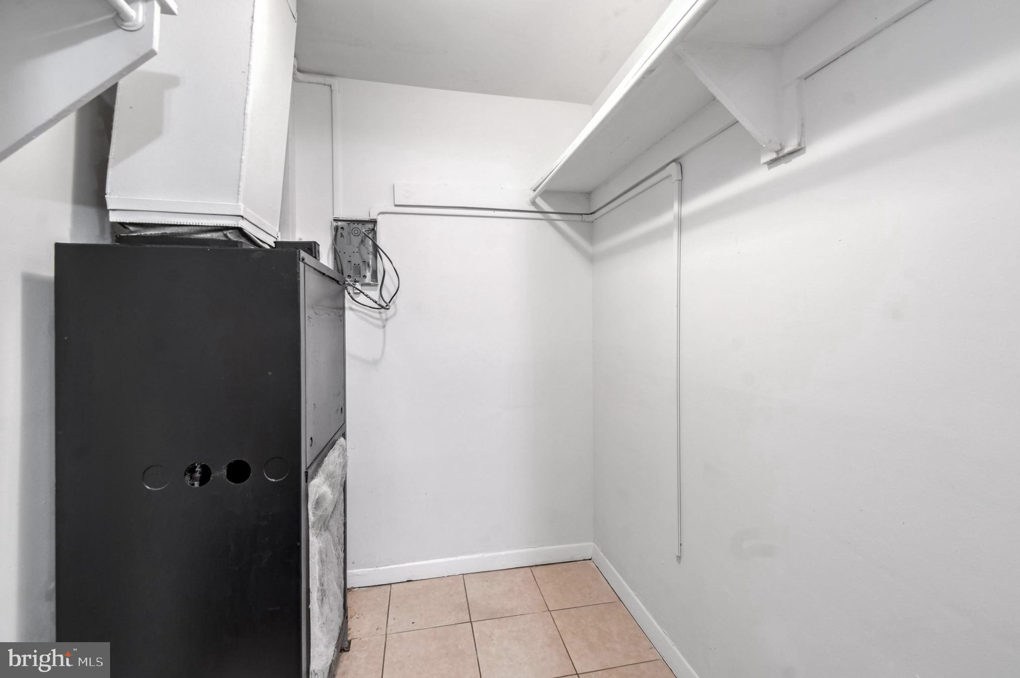 1836 Metzerott Road, Unit 925 Hyattsville, MD 20783 - Photo 24 of 33 a view of closet area