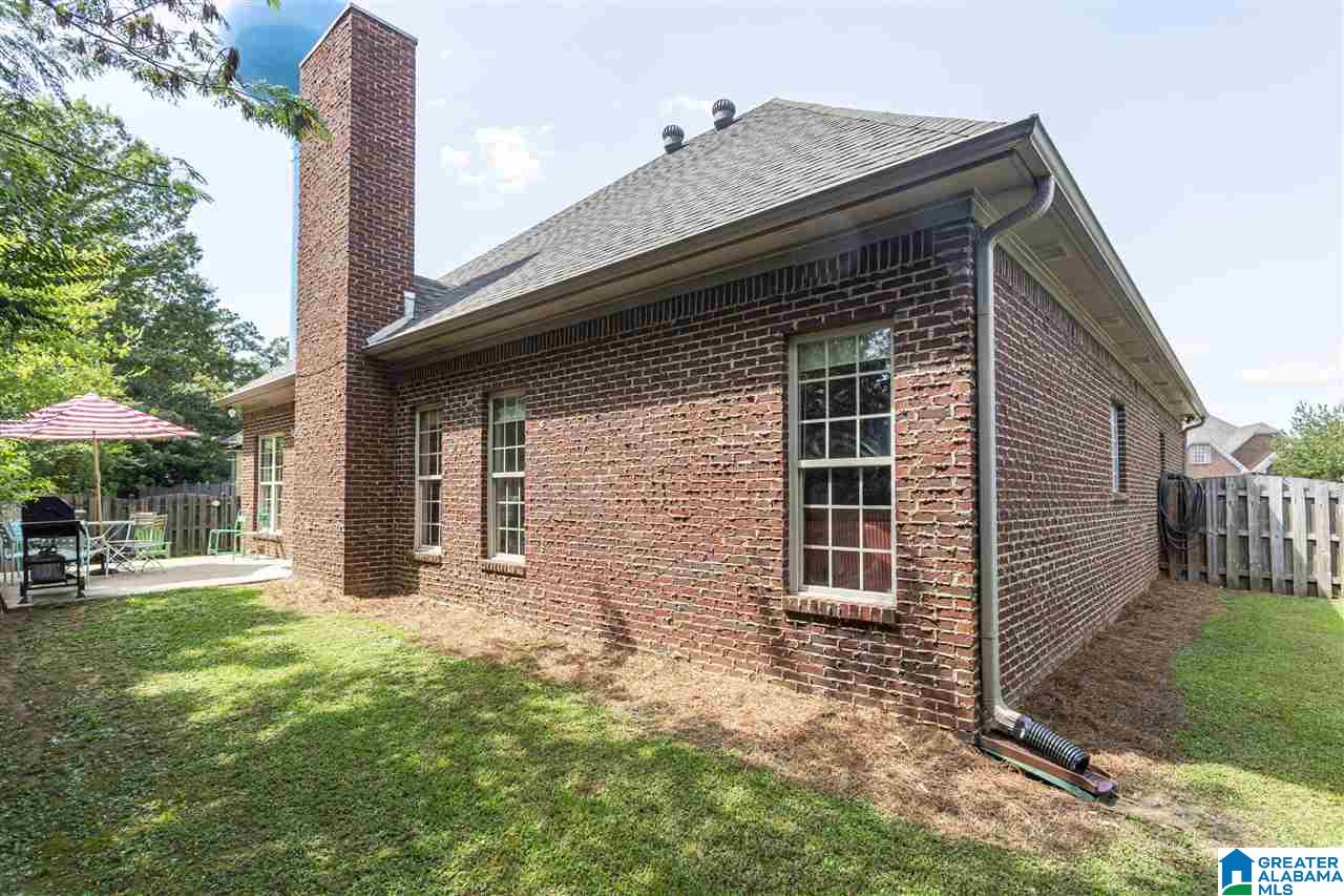 6215 Kestral View Road Trussville, AL 35173 - Photo 4 of 47