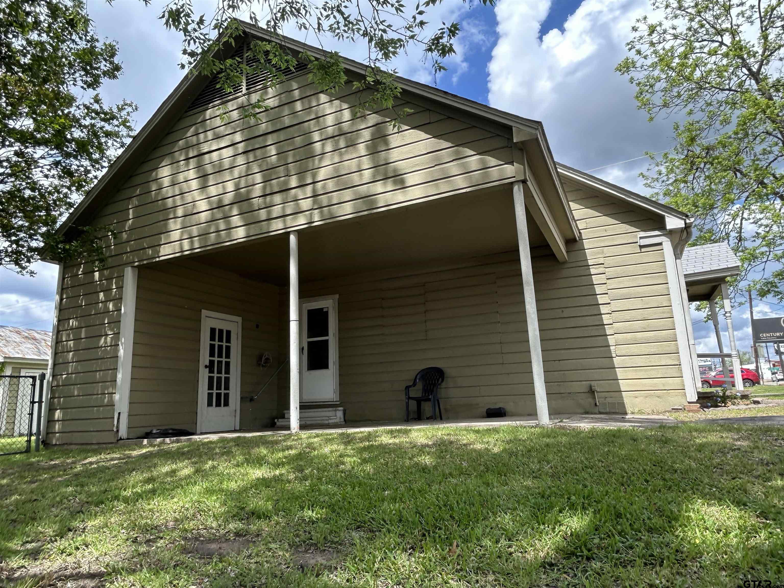 402 South Main Street Quitman, TX 75783 - Photo 3 of 39