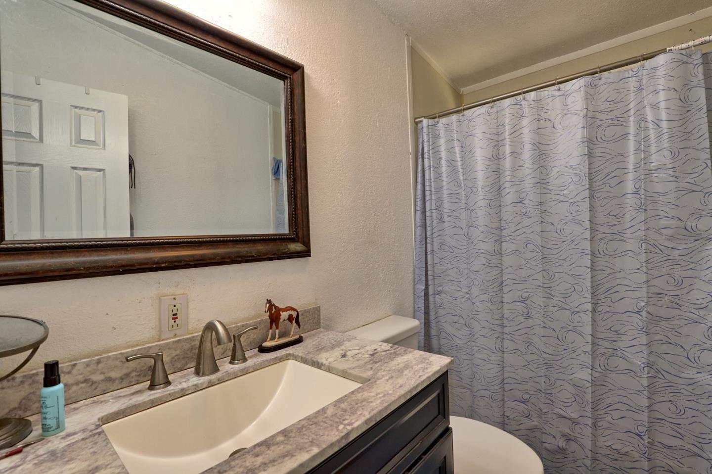 2900 Fairview Road, Unit 77 Hollister, CA 95023 - Photo 12 of 16 Gallery Image 12